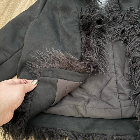 NWT Size 18 M Black City Chic Indie Jacket Fake Fur Outline & Sleeves - Picture 9 of 16